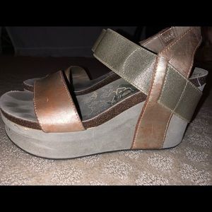 OTBT Gold Wedge Sandals
